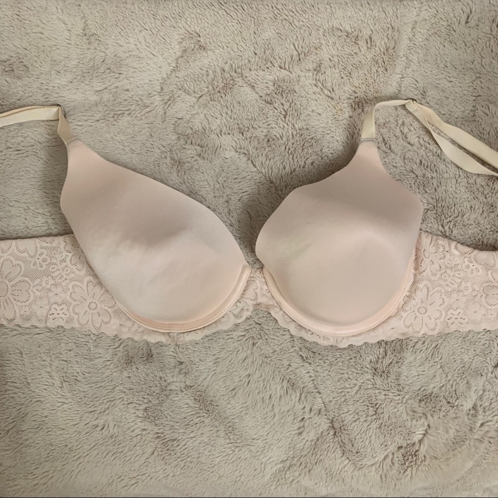 Ballet pink bra